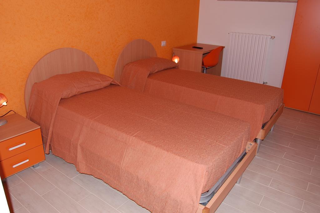 B&B Fenix Trani Habitación foto