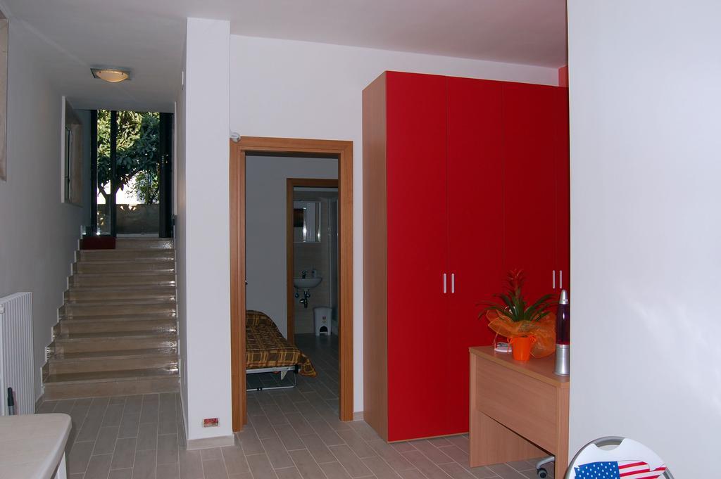 B&B Fenix Trani Exterior foto